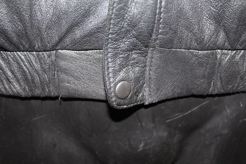 * Roger David * Vintage Leather Jacket / MADE IN NEW ZEALAND