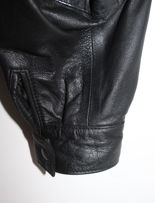 * Roger David * Vintage Leather Jacket / MADE IN NEW ZEALAND