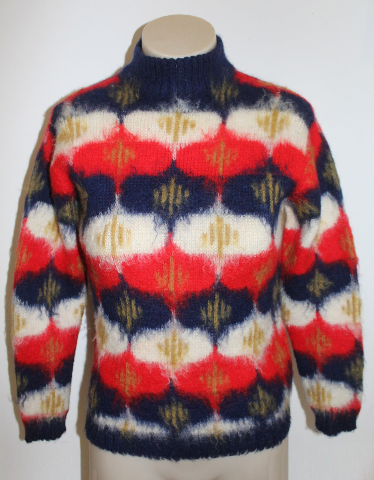 Vintage 80s/90s 100% Pure Wool patterned knit sweater