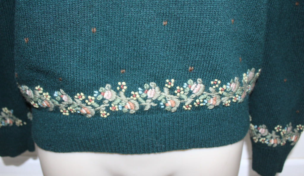 Vintage Green Floral Embroidered Sweater