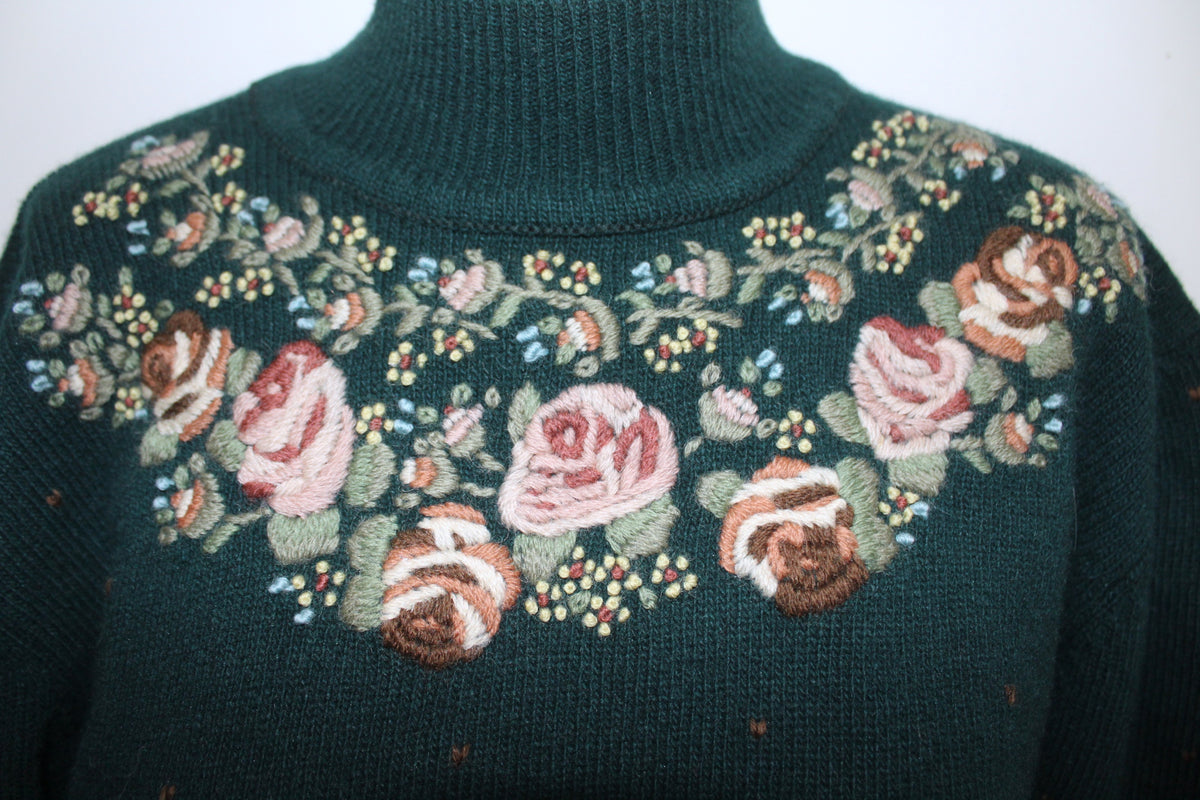 Vintage Green Floral Embroidered Sweater