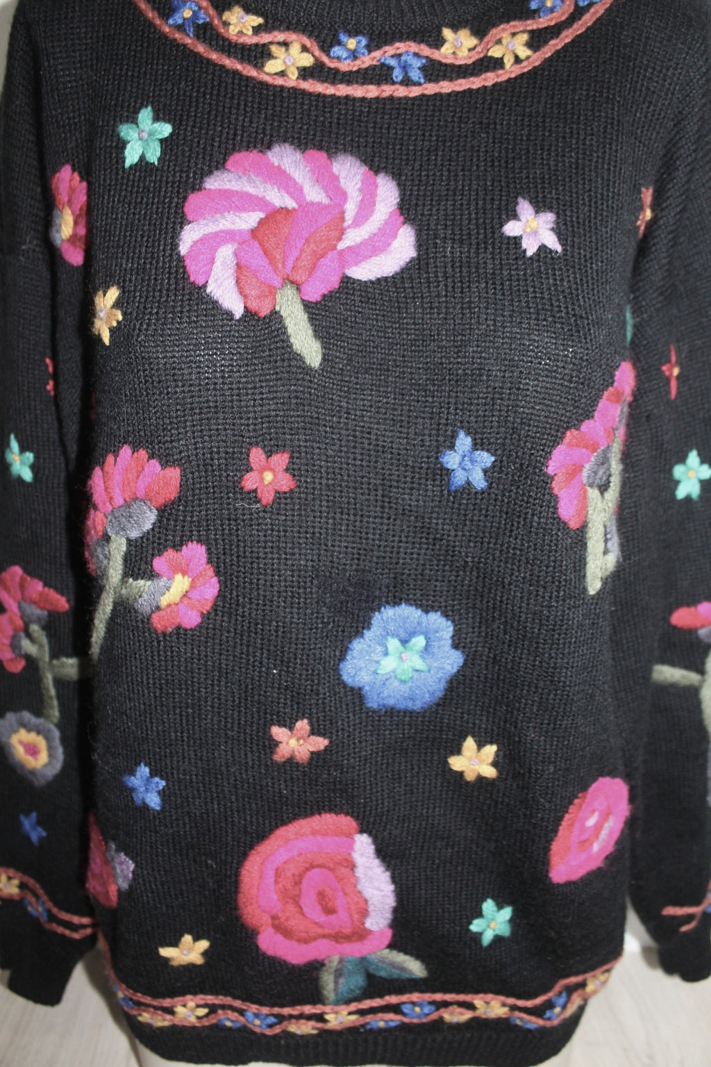 Retro Black Floral Rose Embroidered Knit Sweater