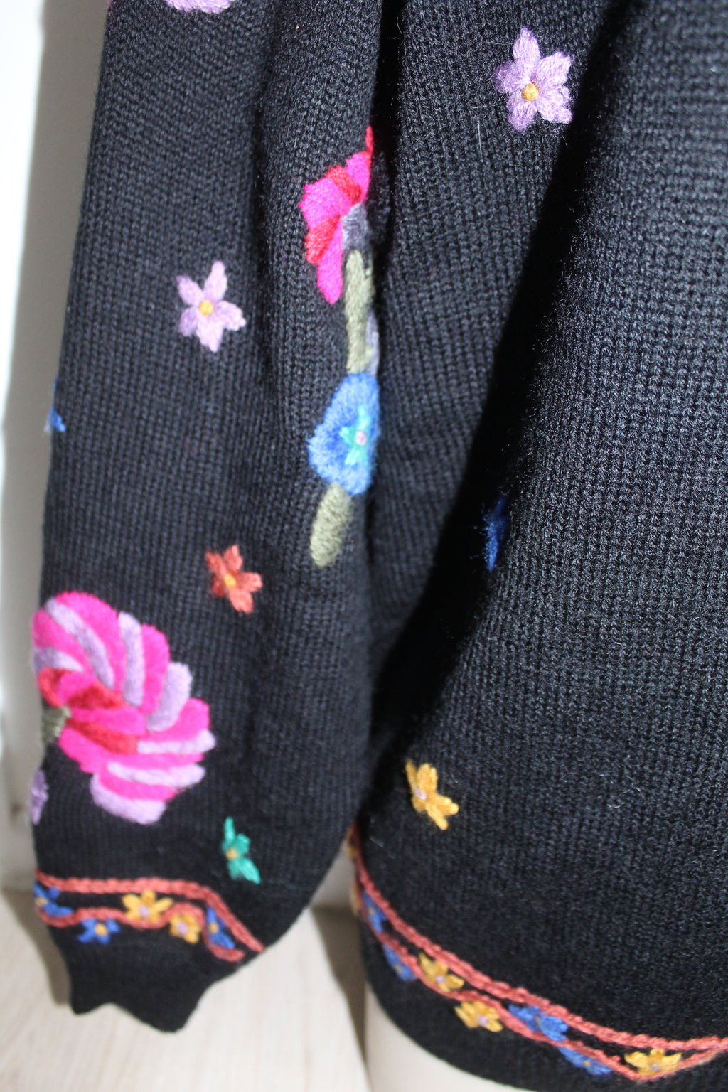 Retro Black Floral Rose Embroidered Knit Sweater