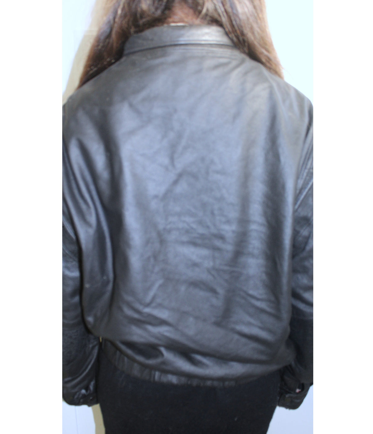 * Roger David * Vintage Leather Jacket / MADE IN NEW ZEALAND